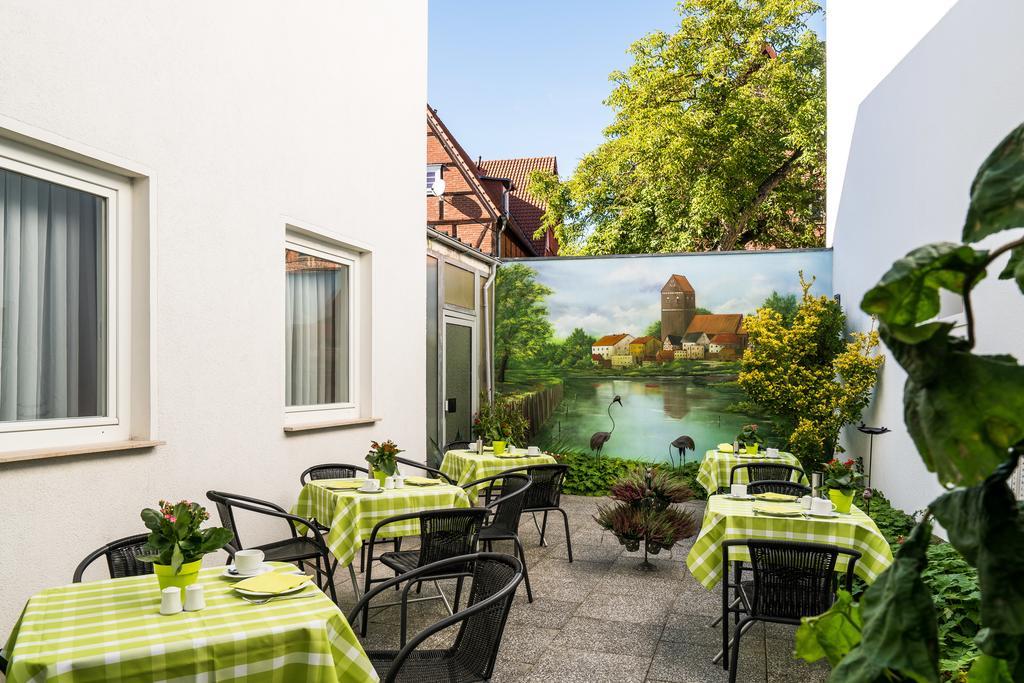 Hotel Stadtkrug Parchim Exterior foto