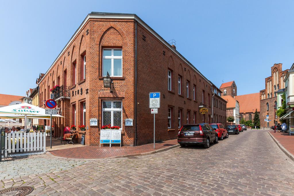 Hotel Stadtkrug Parchim Exterior foto
