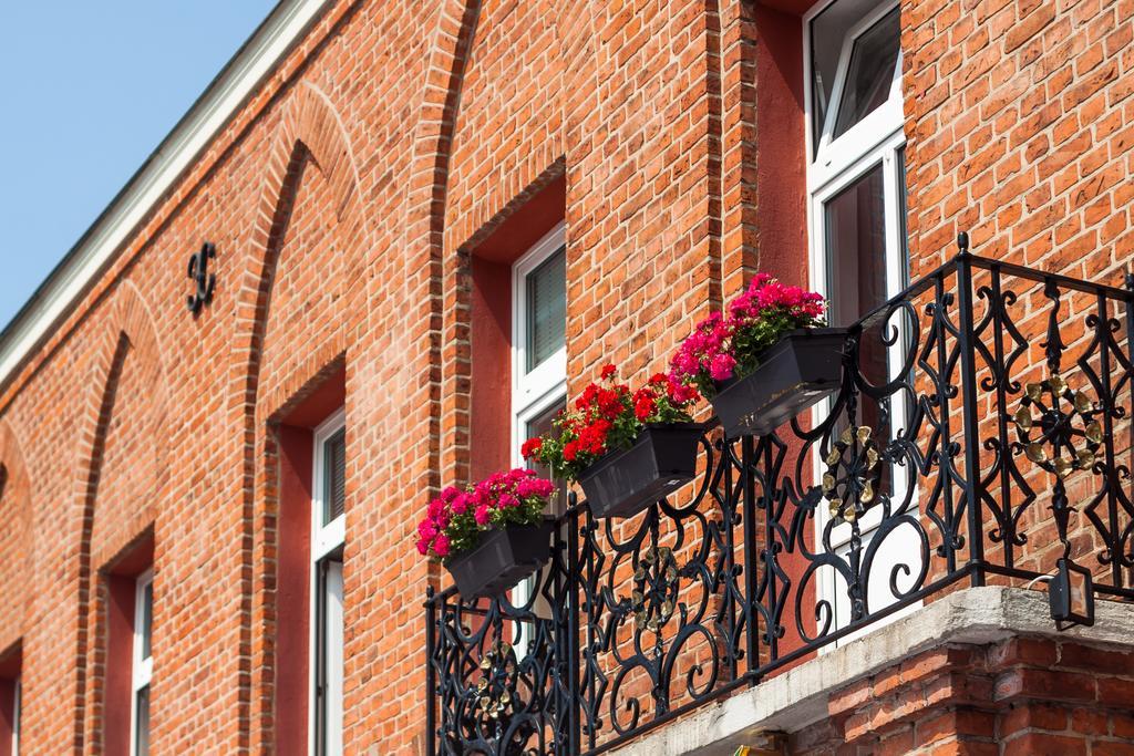 Hotel Stadtkrug Parchim Exterior foto